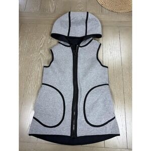 Lululemon Vest Womens 4 Gray Black Scuba Hooded Reversible Full Zip Athleisure